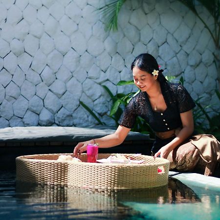 Calm Villa Seminyak Zewnętrze zdjęcie